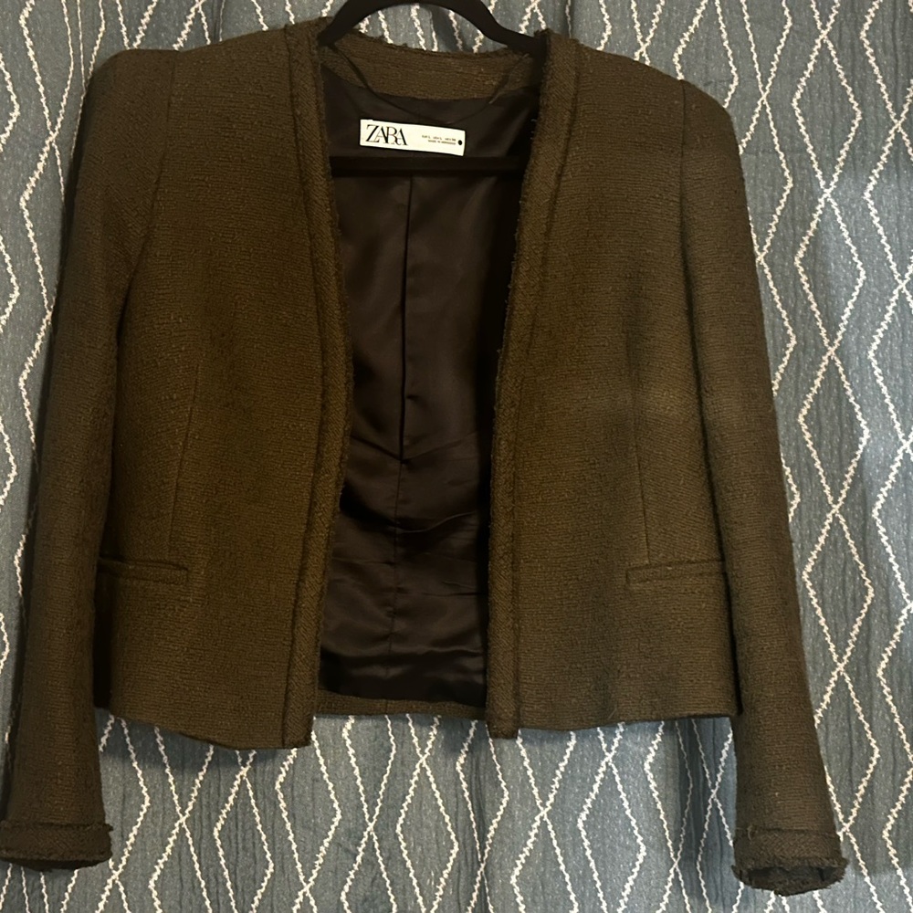 Zara Women's Olive blazer